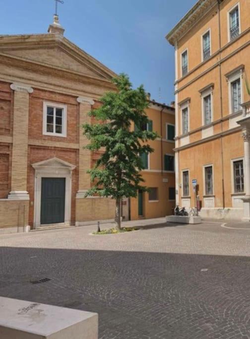 Appartamento Centro Storico Nuovo E Ristrutturato Pesaro Esterno foto